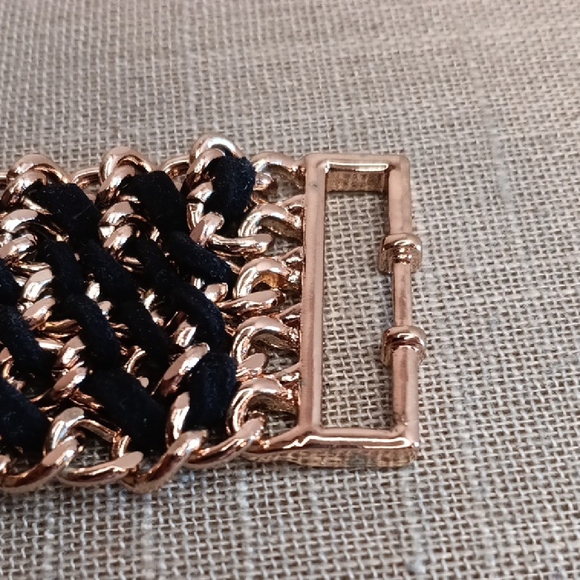 Avon Mark Gleam Weaver Bracelet 2014 - Picture 6 of 9